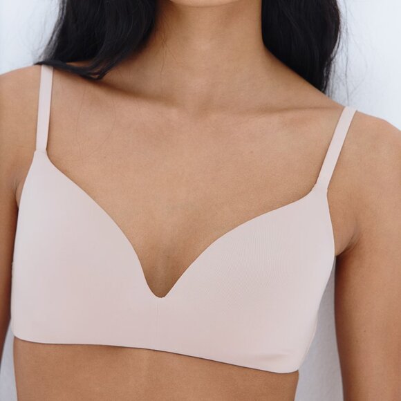 (NWT) H&M - light pink padded soft-cup microfiber bra (38B) - Picture 1 of 7